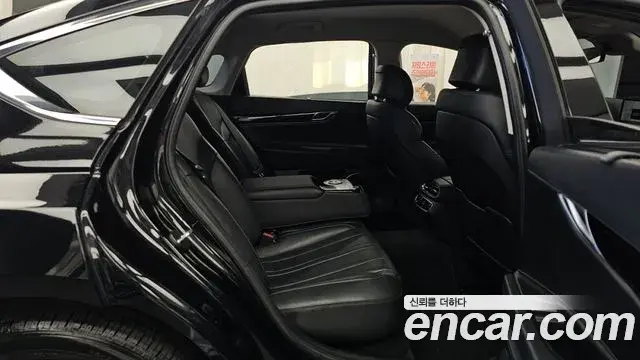 Genesis G80 2021 — Photo 14/35