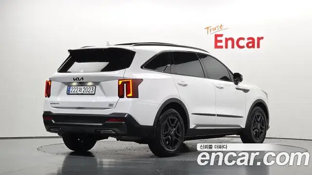 Kia Sorento 2024 — ფოტო 22/34
