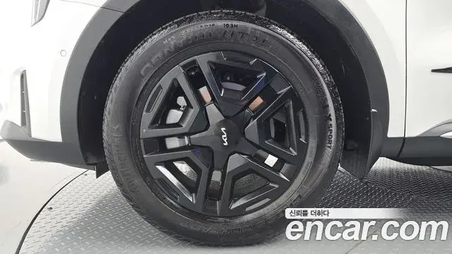 Kia Sorento 2024 — ფოტო 8/34