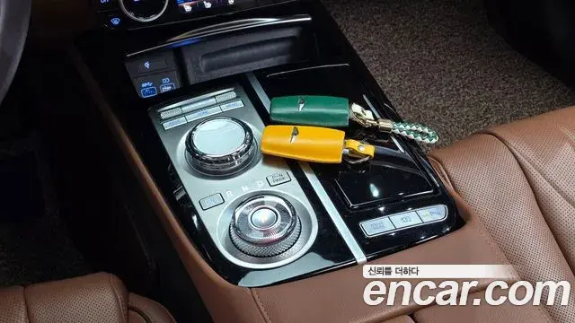 Genesis G80 2023 — Photo 3/20
