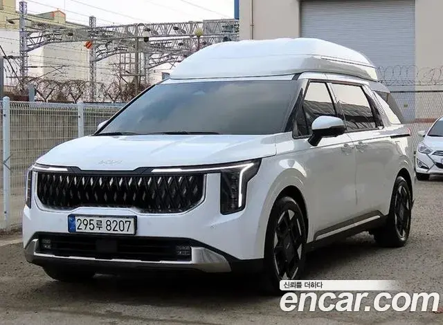 Kia Carnival 2024 — Şəkil 4/20