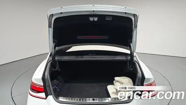 Genesis G90 2022 — Şəkil 6/38