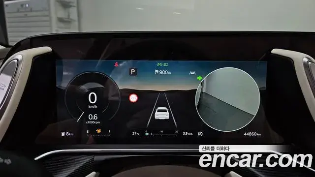 Genesis G90 2022 — ფოტო 13/31