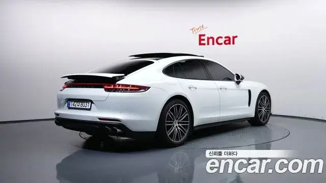 Porsche Panamera 2019 — Şəkil 3/20