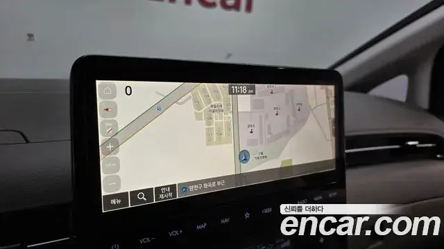 Hyundai Staria 2025 — Фото 14/20