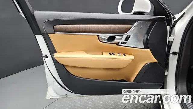 Volvo S90 2021 — ფოტო 12/37