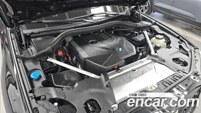 BMW X4 2025 — Фото 6/20