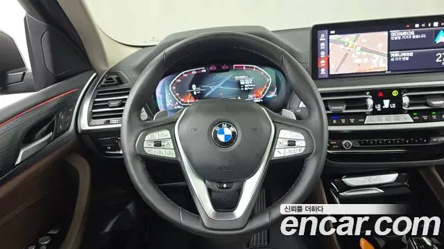 BMW X4 2025 — Фото 13/20