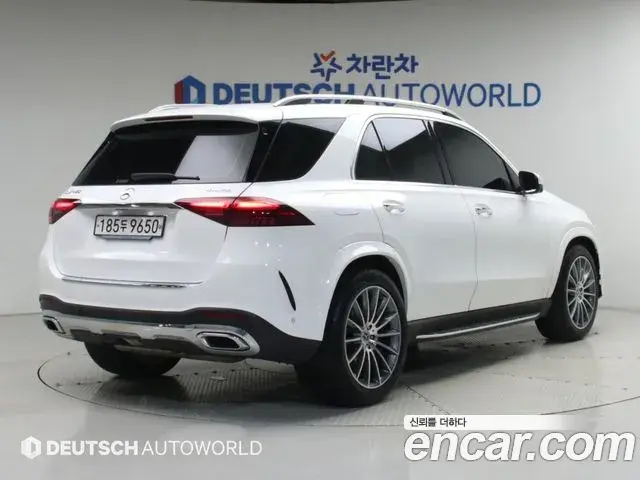 Mercedes-Benz GLE-Class 2024 — Фото 1/20