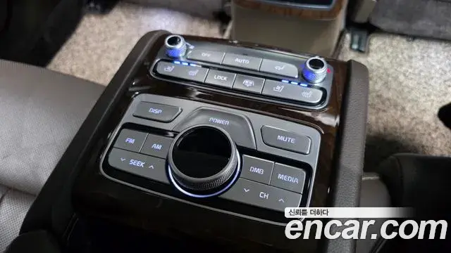 Kia The K9 2018 — ფოტო 19/20