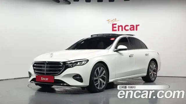 Mercedes-Benz E-Class 2025 — Фото 1/19