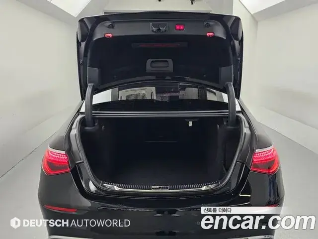 Mercedes-Benz S-Class 2021 — ფოტო 19/20