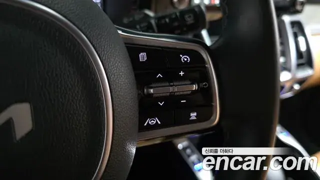 Kia Sorento 2022 — Şəkil 25/39