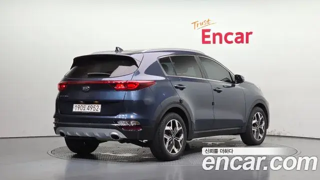 Kia Sportage The Bold 2020 — Фото 2/20