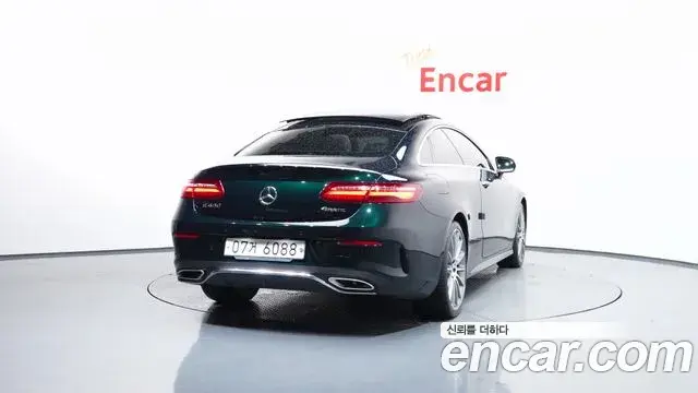 Mercedes-Benz E-Class 2019 — Photo 4/20