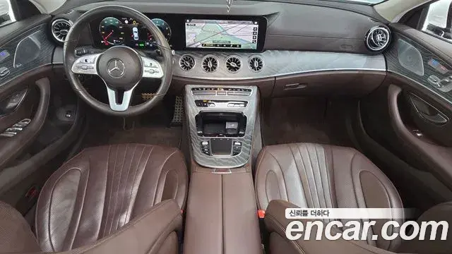 Mercedes-Benz CLS-Class 2020 — Photo 7/20