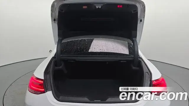 Mercedes-Benz CLS-Class 2020 — Photo 19/20