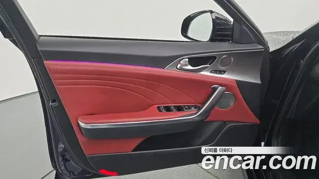 Kia Stinger Meister 2020 — ფოტო 34/36
