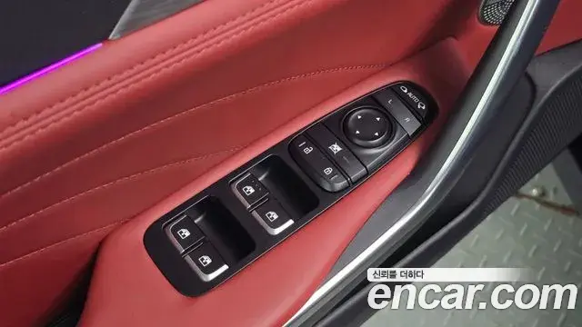 Kia Stinger Meister 2020 — ფოტო 30/36