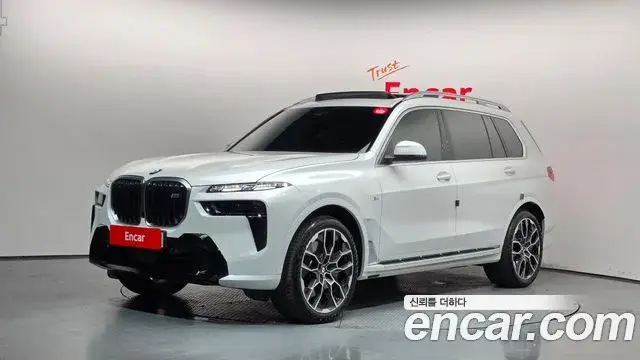 BMW X7, 2025