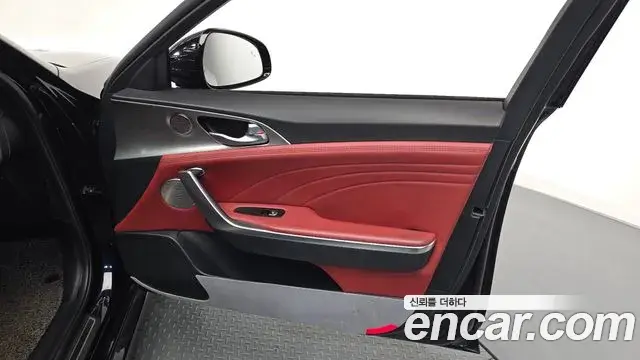 Kia Stinger Meister 2020 — Photo 14/33