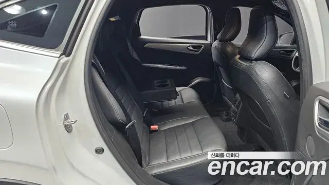 Renault Samsung Arkana 2024 — Фото 12/20