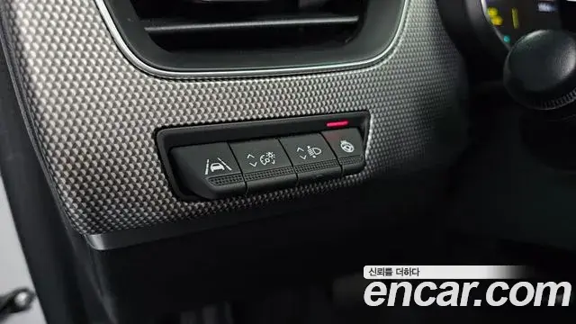 Renault Samsung Arkana 2024 — Şəkil 9/30