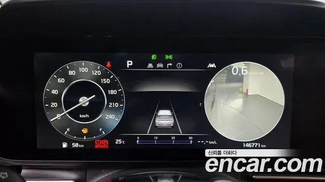 Kia Carnival 2021 — Фото 8/20