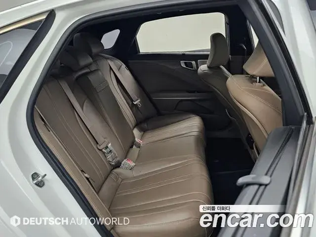Kia K8 2021 — Photo 14/20