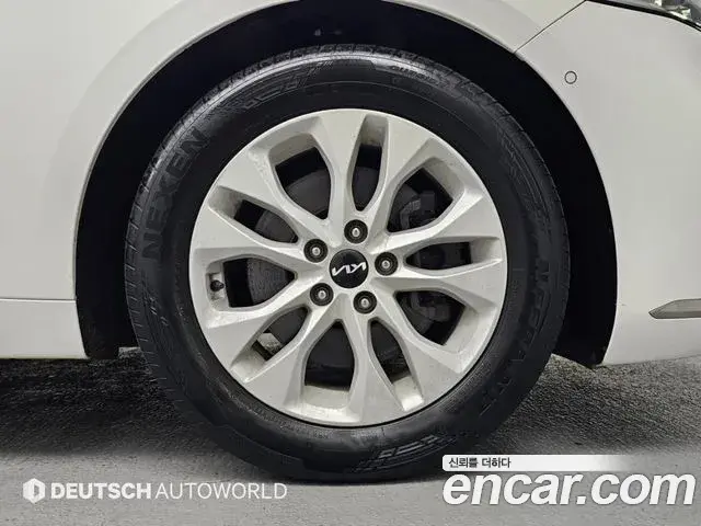 Kia K8 2021 — Photo 19/20