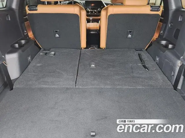 Toyota Highlander 2025 — Şəkil 9/20