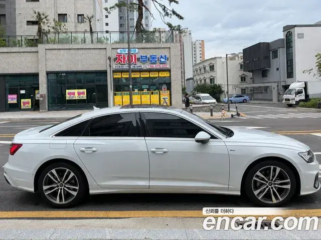 Audi A6 2023 — Photo 2/11