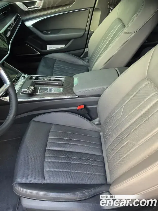 Audi A6 2023 — Photo 8/11