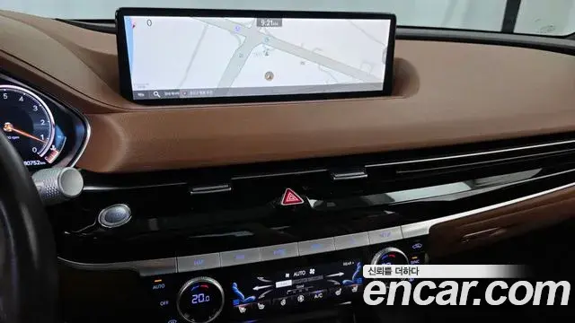 Genesis Electrified G80 2020 — Photo 14/20