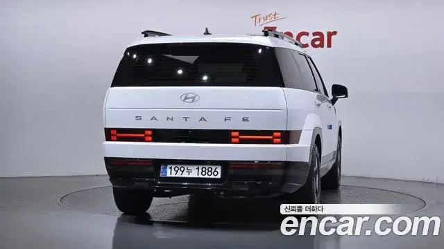 Hyundai Santa Fe 2024 — Фото 4/20