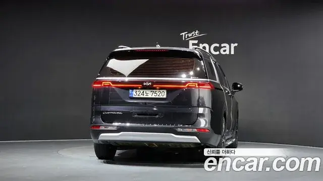 Kia Carnival 2021 — Photo 4/20