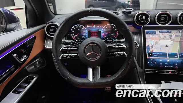 Mercedes-Benz GLC-Class 2024 — Photo 29/35