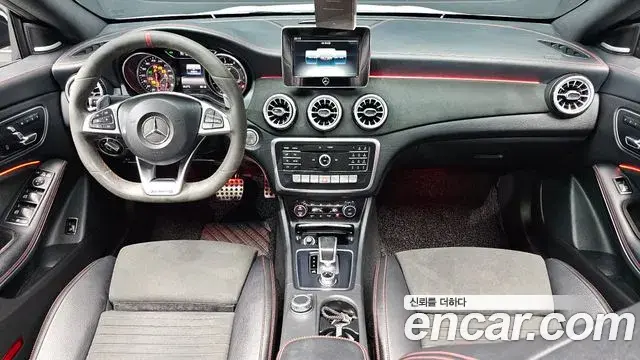 Mercedes-Benz CLA-Class 2018 — Photo 7/20