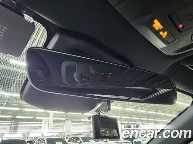 Toyota Crown Crossover 2023 — Şəkil 19/19