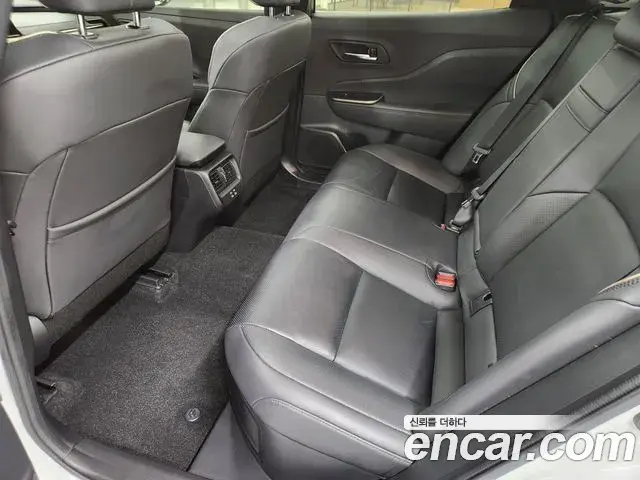 Toyota Crown Crossover 2023 — Şəkil 4/19