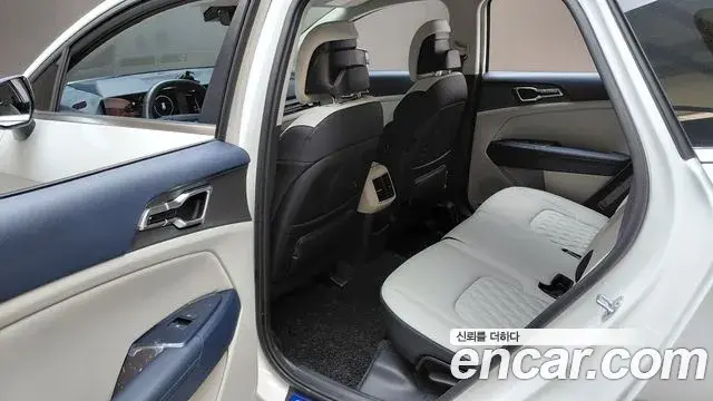 Kia Sportage 2025 — Фото 12/20