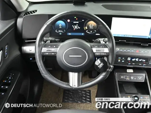 Hyundai Kona 2023 — Фото 12/20