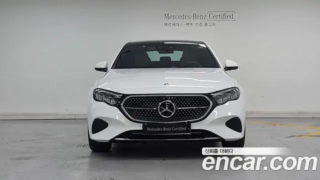 Mercedes-Benz E-Class 2025 — Фото 3/20