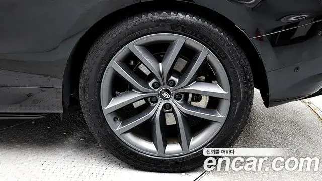 Land Rover Range Rover Sport 2025 — Фото 5/20