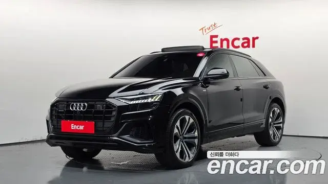 Audi Q7 2023 — Фото 1/20