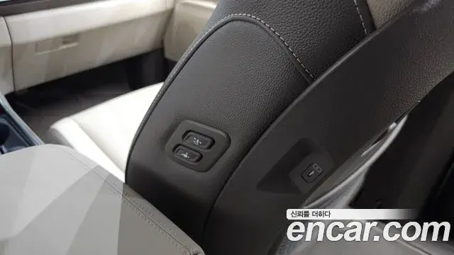 Kia Carnival 2025 — ფოტო 31/37