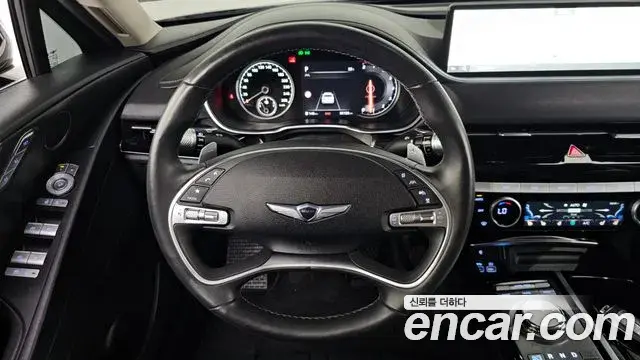 Genesis Electrified G80 2023 — Photo 15/20