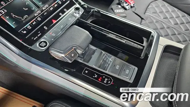 Audi Q7 2022 — Фото 9/20