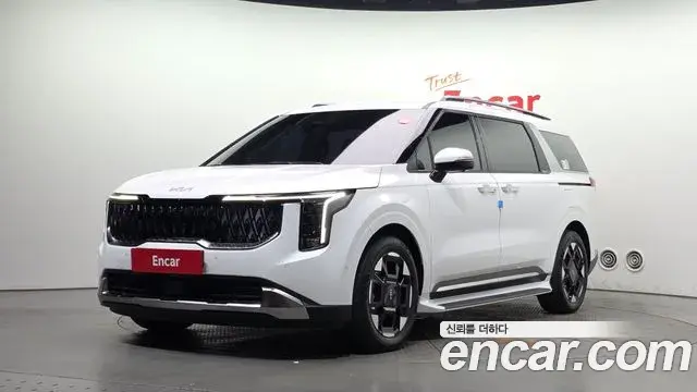 Kia Carnival 2024 — Photo 1/20