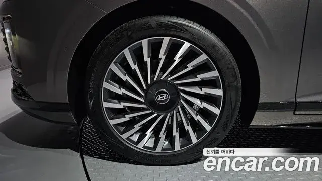 Hyundai Grandeur 2023 — Photo 5/20